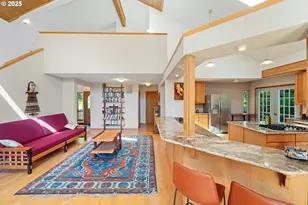 88600 Trout Pond Ln, Bandon, OR 97411 - Photo 12