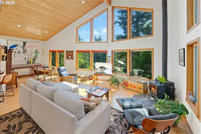 88600 Trout Pond Ln, Bandon, OR 97411 - Photo 6