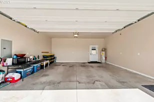 1795 NE Rocky Dr, Roseburg, OR 97470 - Photo 46