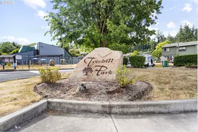 23823 NE Treehill Dr, Wood Village, OR 97060 - Photo 28