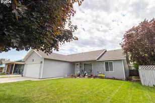 2910 Misty Ave, La Grande, OR 97850 - Photo 2