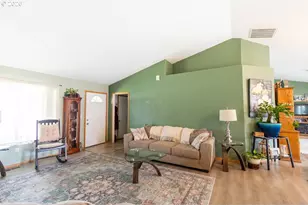 2910 Misty Ave, La Grande, OR 97850 - Photo 12