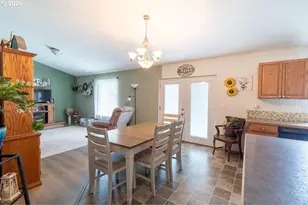 2910 Misty Ave, La Grande, OR 97850 - Photo 14
