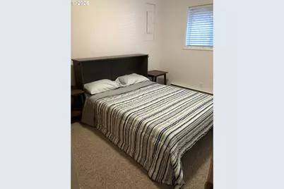 701 NE Church Pl, White Salmon, WA 98672 - Photo 8