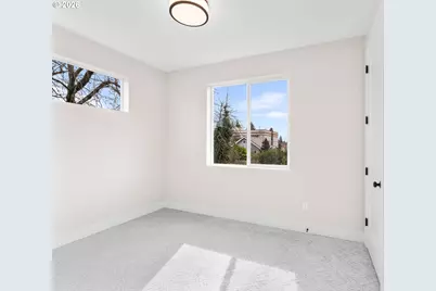 3136 NE 72nd Ave, Portland, OR 97213 - Photo 6