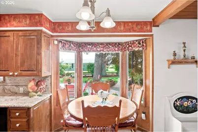 34361 SW Riverside Dr, Albany, OR 97321 - Photo 8