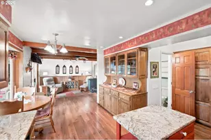 34361 SW Riverside Dr, Albany, OR 97321 - Photo 10