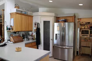 707 Harrison St, Wasco, OR 97065 - Photo 6