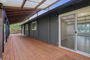 8818 NW 18th Ave, Vancouver, WA 98665 - Photo 34