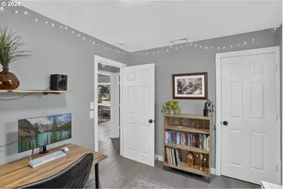 540 NE 94th Ave, Portland, OR 97220 - Photo 14