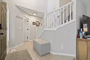 3619 N Knoll Dr, Newberg, OR 97132 - Photo 8