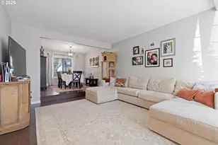 3619 N Knoll Dr, Newberg, OR 97132 - Photo 2