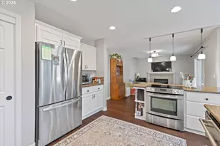 3619 N Knoll Dr, Newberg, OR 97132 - Photo 14