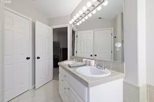 3619 N Knoll Dr, Newberg, OR 97132 - Photo 38