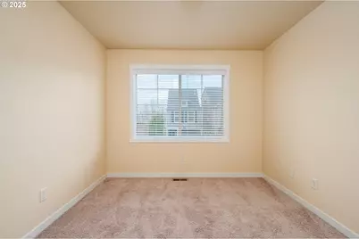 17550 SW Vanguard Ln, Beaverton, OR 97007 - Photo 26