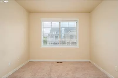 17550 SW Vanguard Ln, Beaverton, OR 97007 - Photo 30