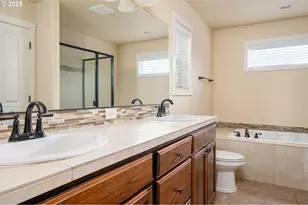 17550 SW Vanguard Ln, Beaverton, OR 97007 - Photo 22