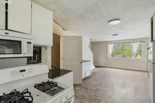 591 Mill St, Canyonville, OR 97417 - Photo 12