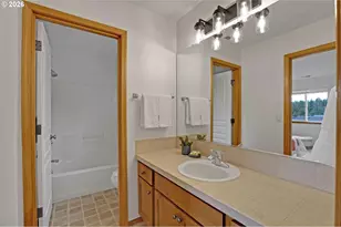 10774 SW Adele Dr, Portland, OR 97225 - Photo 24