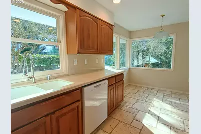 7104 SE 118th Dr, Portland, OR 97266 - Photo 6