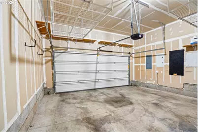 10573 NE Summer Falls St, Hillsboro, OR 97006 - Photo 26