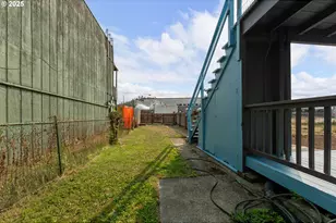 643 SE Parrott St, Roseburg, OR 97470 - Photo 28