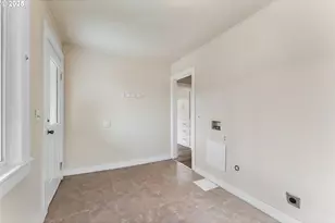 643 SE Parrott St, Roseburg, OR 97470 - Photo 16