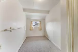 643 SE Parrott St, Roseburg, OR 97470 - Photo 24