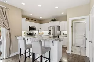 1046 Green Meadows Ave, Junction City, OR 97448 - Photo 14