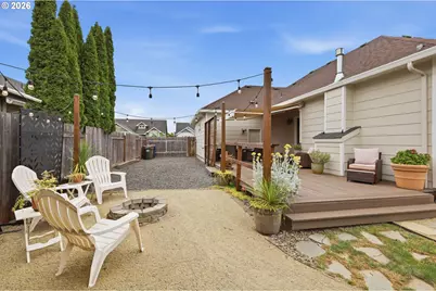 1046 Green Meadows Ave, Junction City, OR 97448 - Photo 28