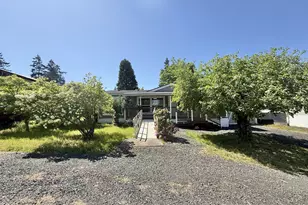 373 Hayhurst Rd, Yoncalla, OR 97499 - Photo 30