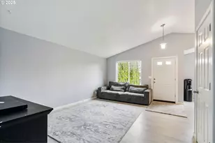 453 N 11th St, Saint Helens, OR 97051 - Photo 6