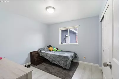 453 N 11th St, Saint Helens, OR 97051 - Photo 12