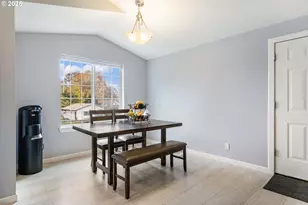 453 N 11th St, Saint Helens, OR 97051 - Photo 4