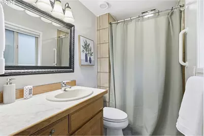 530 SE 26th Ave, Hillsboro, OR 97123 - Photo 24