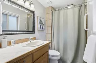 530 SE 26th Ave, Hillsboro, OR 97123 - Photo 24