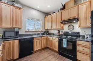 101 E Park St, Enterprise, OR 97828 - Photo 18