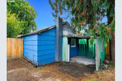 325 NW 2nd Ave, Kelso, WA 98626 - Photo 22