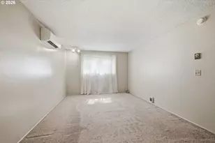 2883 Timberline Dr, Eugene, OR 97405 - Photo 18