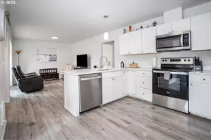 324 6th St, Vader, WA 98593 - Photo 8