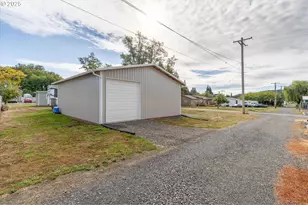 324 6th St, Vader, WA 98593 - Photo 18