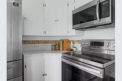 135 S Sheridan St, Mount Angel, OR 97362 - Photo 16