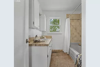 135 S Sheridan St, Mount Angel, OR 97362 - Photo 26