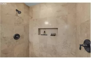 132 E Surfcrest Ave, Cannon Beach, OR 97110 - Photo 26