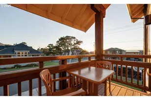 132 E Surfcrest Ave, Cannon Beach, OR 97110 - Photo 30