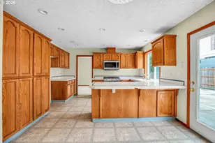 1802 NW Bella Vista Ave, Gresham, OR 97030 - Photo 12