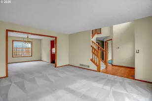 1802 NW Bella Vista Ave, Gresham, OR 97030 - Photo 4