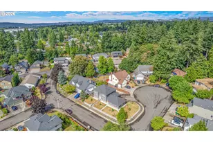1802 NW Bella Vista Ave, Gresham, OR 97030 - Photo 40