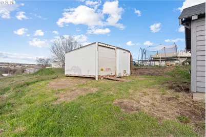 709 SW 16th St, Pendleton, OR 97801 - Photo 14