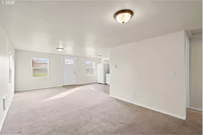 709 SW 16th St, Pendleton, OR 97801 - Photo 6